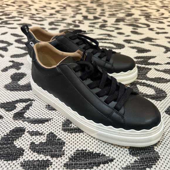 CHLOE | Lauren Black Leather Scalloped Sneaker - Picture 2 of 7